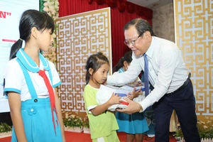 Ngư dân Bạc Liêu mong sớm gỡ thẻ vàng IUU 