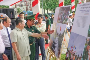 Triển lãm ảnh tại Phú Quốc: 'Tự hào một dải biên cương'