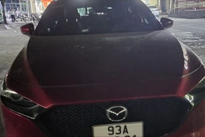 Tìm ra người phụ nữ lái ô tô chạy ngược chiều trên cao tốc Mỹ Thuận - Cần Thơ