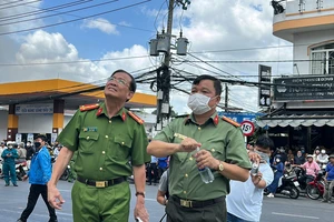 Cần Thơ: Cháy lớn kèm theo tiếng nổ ở cơ sở sửa chữa ô tô