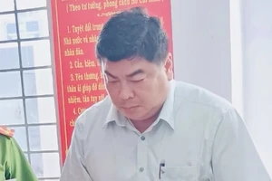 An Giang: Khởi tố, bắt tạm giam Phó chủ tịch UBND TP Long Xuyên