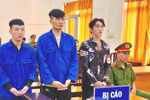 Kiên Giang: Xin ứng tiền không được, đốt tàu của chủ