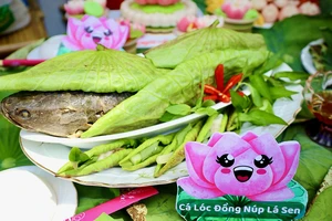 Độc đáo các món ăn từ sen tại Lễ hội Sen Đồng Tháp