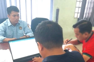 Nợ nần cờ bạc, thanh niên làm liều chiếm đoạt hơn 1,6 tỉ đồng của khách hàng