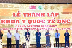 Đại học Nam Cần Thơ tiếp nhận đào tạo nghề y cho sinh viên quốc tế