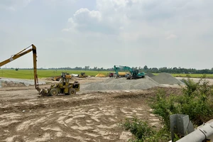 An Giang chỉ đạo kiểm tra năng lực nhà thầu tư vấn dự án cao tốc Châu Đốc – Cần Thơ – Sóc Trăng