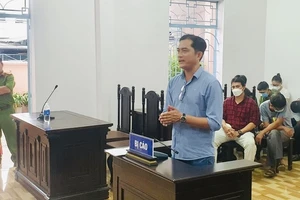 Tiếp tục đề nghị truy tố Youtuber Jimmy Huỳnh tội lạm dụng tín nhiệm chiếm đoạt tài sản