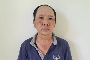 Xin nối lại tình xưa bất thành, người đàn ông đăng clip nhạy cảm để làm nhục người yêu cũ