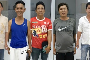 Nhóm người lừa bán thiên thạch, chiếm đoạt tiền tỉ