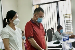 Xét xử cặp vợ chồng tự tạo công thức phân bón, bán phân chưa được phép lưu hành