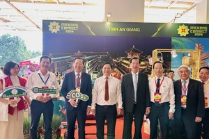 Chủ tịch UBND TP.HCM Phan Văn Mãi dự diễn đàn Mekong Connect 2024