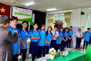 Trường Đại học Trà Vinh triển khai dự án hỗ trợ 10.000 học sinh ĐBSCL
