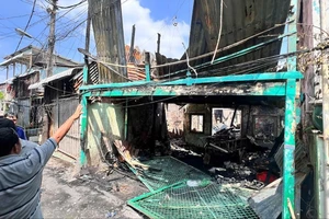 Người đàn ông ở An Giang phóng hỏa nhà hàng xóm lúc nửa đêm