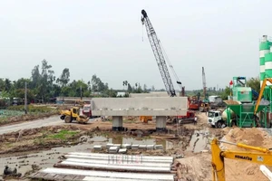 Tiền Giang chỉ đạo quyết liệt đẩy nhanh cấp phép, khai thác cát phục vụ các dự án trọng điểm