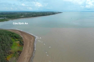 Dự án nạo vét luồng hàng hải Định An – Sông Hậu: Không khả thi về tài chính