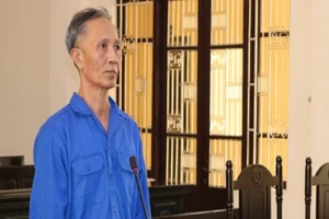 Cự cãi với vợ, người đàn ông hành động mất tính người