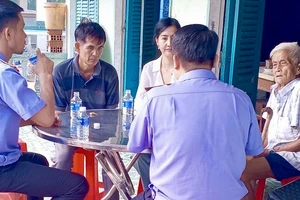 Video về vụ nữ sinh tử vong do tai nạn giao thông ở tỉnh Vĩnh Long 