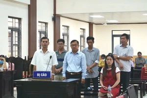  Cựu trưởng Ban Dân tộc tỉnh An Giang và 3 thuộc cấp đều được hưởng án treo 