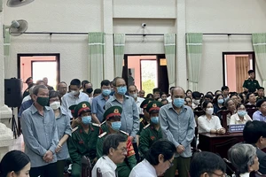Toà Quân sự Quân khu 9 xét xử vụ các cựu lãnh đạo Công ty Cadovimex lừa đảo nhiều ngân hàng