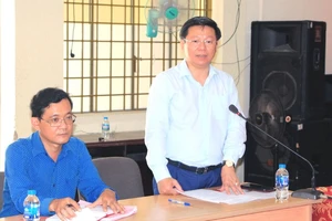 Lãnh đạo Tỉnh ủy Bến Tre kiểm tra vận hành thử chính quyền địa phương 2 cấp