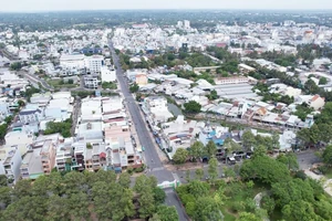 Tỉnh Đồng Tháp giữ vững đà tăng trưởng toàn diện