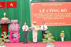 Giám đốc Công an tỉnh Trà Vinh làm Giám đốc Công an tỉnh Vĩnh Long sau sáp nhập