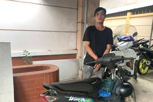 Vĩnh Long: Bắt giam kẻ trộm hàng loạt xe máy