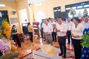 Kỷ niệm 161 năm Ngày Anh hùng dân tộc Trương Định tuẫn tiết