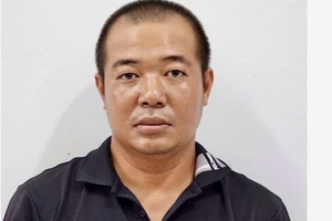 Kẻ cướp giật giỏ xách của cụ ông 93 tuổi đi bán vé số bị bắt giam