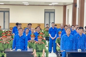 An Giang: Tuyên án 'Hiếu Xì Po' cùng 18 đồng phạm tổ chức đánh bạc