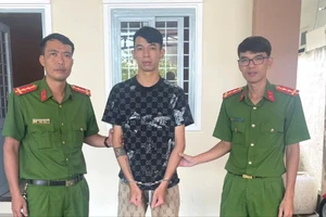 Cần Thơ: Bắt thanh niên đâm tài xế xe ôm 62 tuổi, cướp tài sản