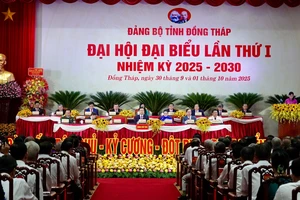 Ông Nguyễn Trọng Nghĩa dự Đại hội đại biểu Đảng bộ tỉnh Đồng Tháp 