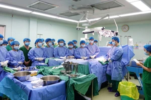 Lấy, ghép tạng thành công từ người hiến chết não đầu tiên ở ĐBSCL