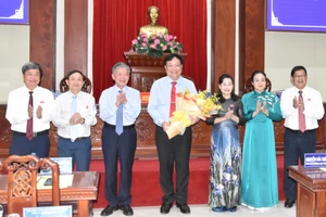 Đồng Tháp có tân Chủ tịch UBND tỉnh