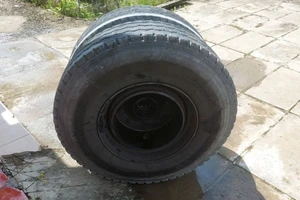 Vĩnh Long: Bánh xe rơ moóc rơi trên quốc lộ 53, một người bị thương