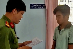 Giao cấu làm bé gái dưới 16 tuổi sinh con, một thanh niên bị khởi tố