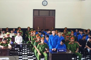 Tuyên án 31 bị cáo trong vụ dùng súng để giải quyết mâu thuẫn 