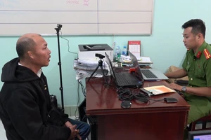 Khởi tố tài xế xe khách rượt đuổi xe tải như phim hành động