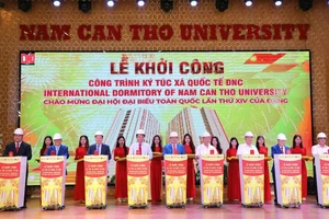 Trường Đại học Nam Cần Thơ khởi công Ký túc xá quốc tế, công bố lập 4 trường thành viên
