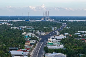 Đồng Tháp đề xuất xây cầu vượt giải quyết ùn tắc cầu Rạch Miễu 2