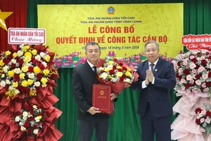 Ông Huỳnh Xuân Long giữ chức Chánh án TAND Vĩnh Long