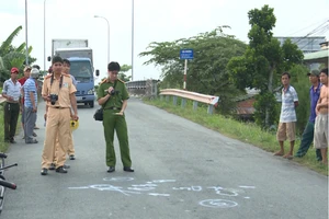 2 xe máy đối đầu, ông lão 67 tuổi tử vong