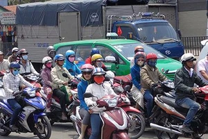 Xử xe tăng ghế, tăng giường nhồi nhét khách