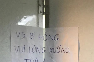 Phóng sự ảnh: Kinh hãi đi tàu thời toilet... hỏng!