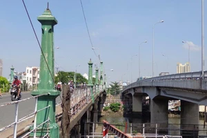 2 ngày nữa thông cầu Nhị Thiên Đường 1 mới