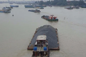 Siết hoạt động các cảng, bến sông dịp cuối năm
