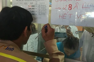 Kiểm soát chặt việc tăng giá vé xe đò dịp Tết