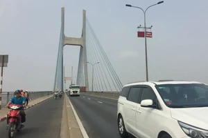 Xe qua cầu Phú Mỹ bị bắn tốc độ ra sao?