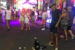 Những chuyện trên trời, dưới đáy ở phố đi bộ Pattaya Thái Lan