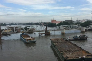 30-4 hoàn thành xây dựng cầu đường sắt Bình Lợi mới